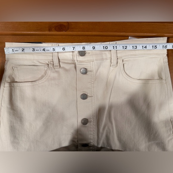 Banana Republic Factory Cream Midi Skirt - Picture 9 of 10